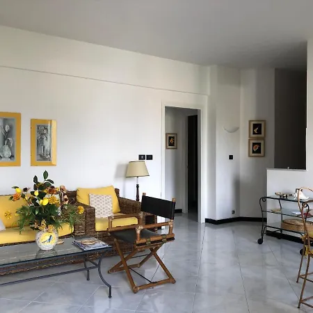 Casa Lilla 아파트 카모글리