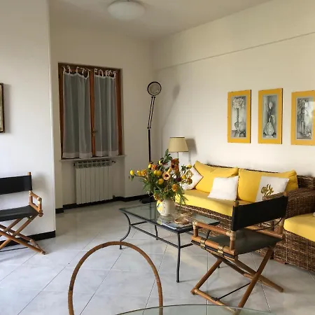 Casa Lilla 아파트 카모글리